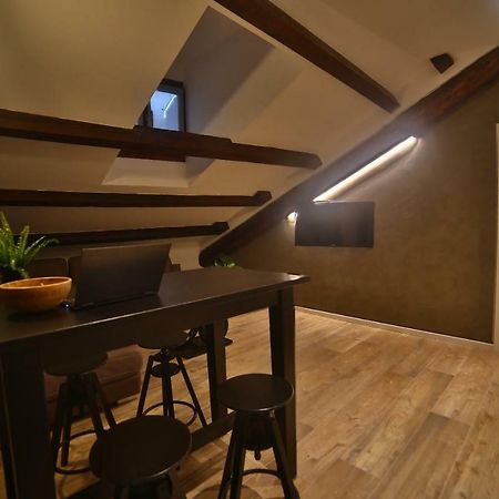 Appartement Moscova Attic Near Duomo à Milan Extérieur photo